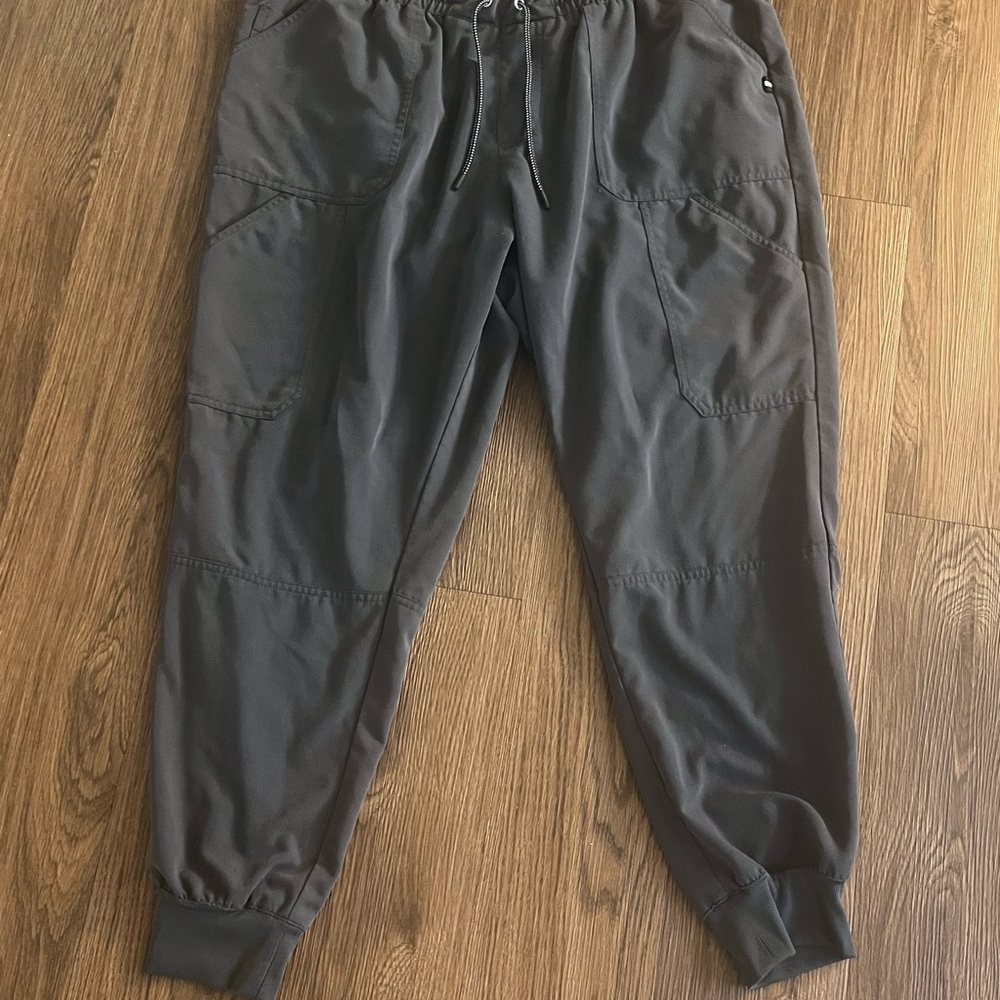 Gray Beyond Scrubs Jogger Scrub Pants